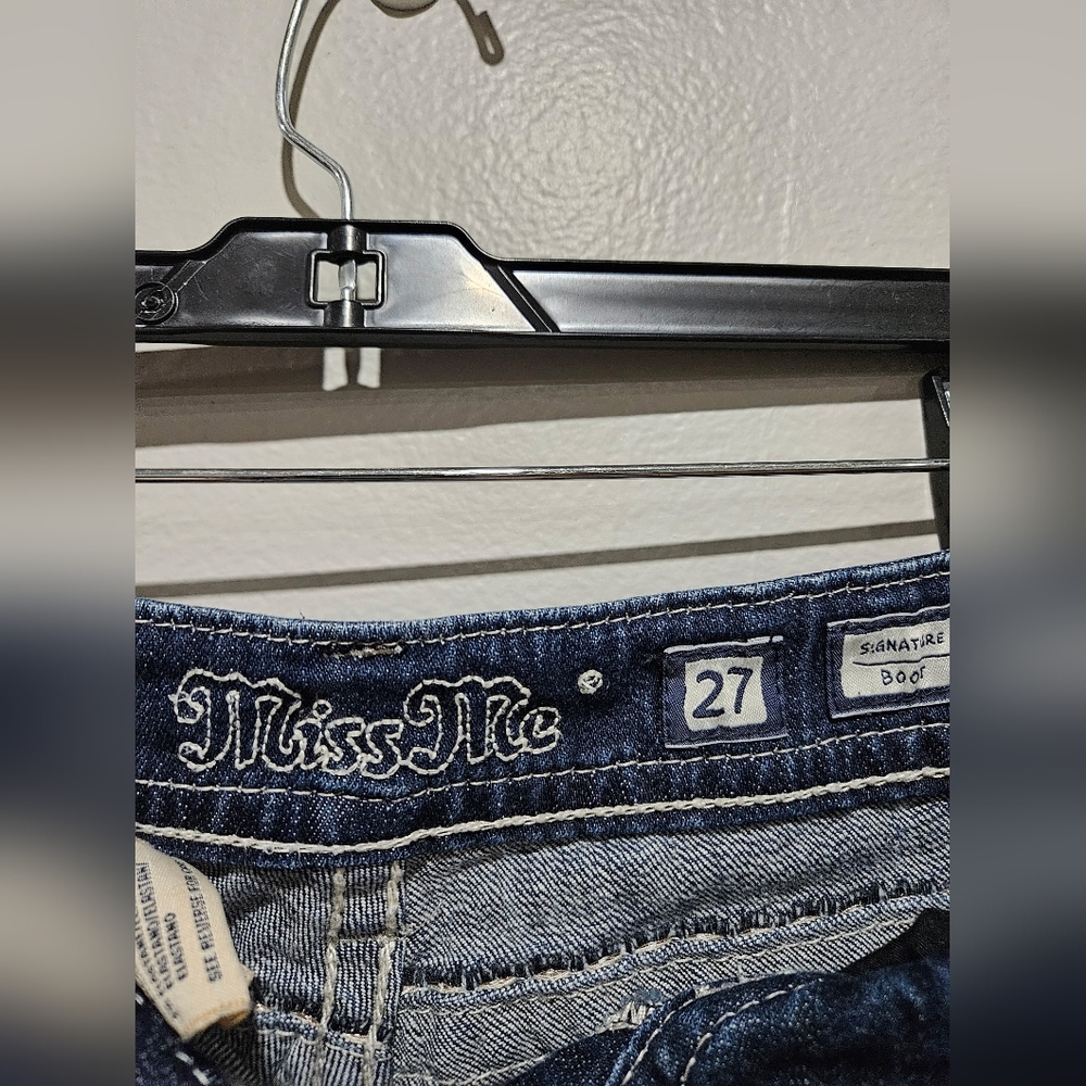 Miss Me Dark Blue Embellished Jeans Size 27 Inseam 32" - Picture 8 of 8